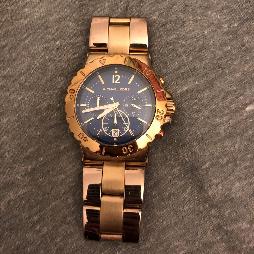 Michael Kors large rose gold watch